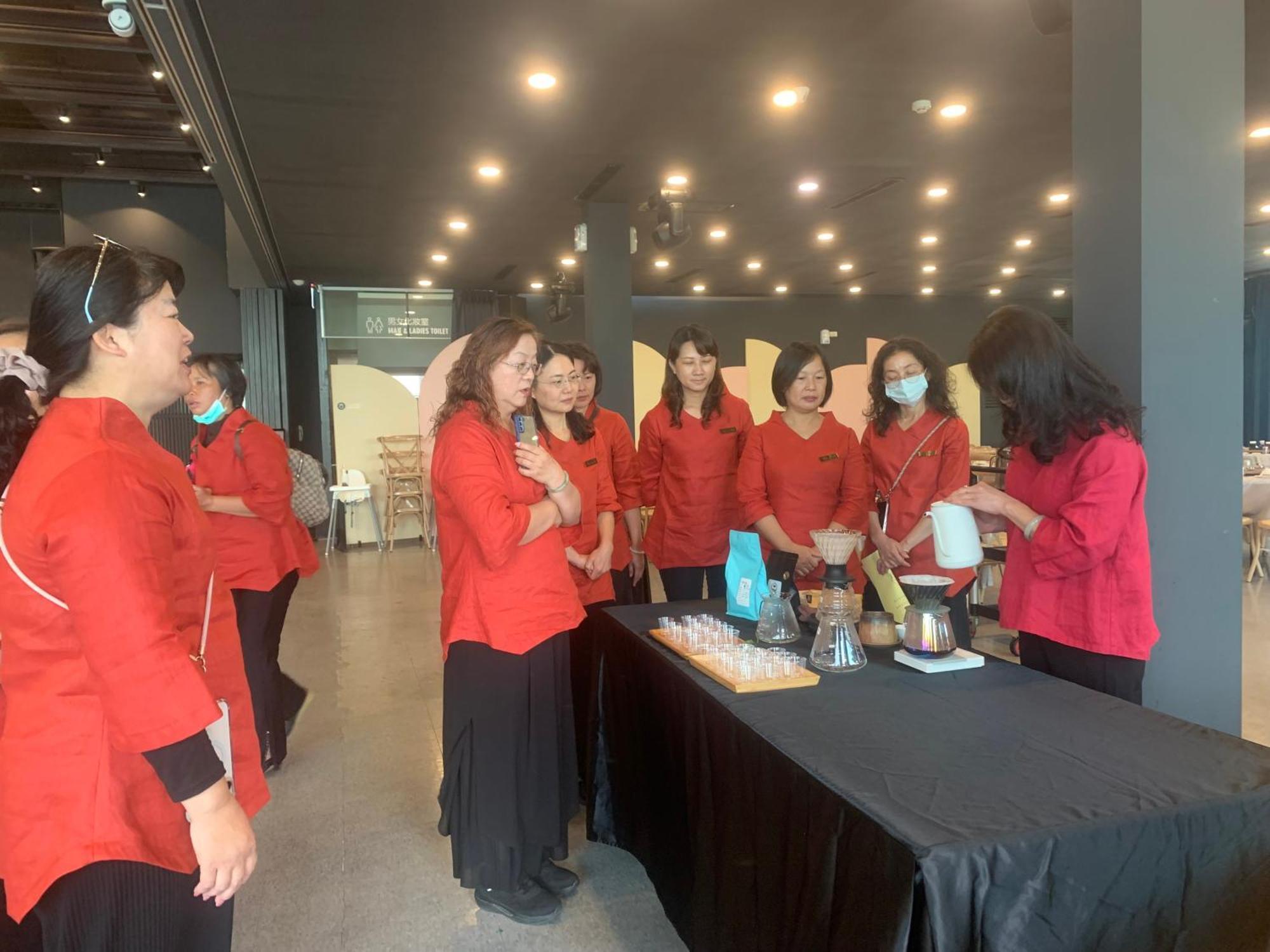 Qun Feng Hotel Fenchihu Zewnętrze zdjęcie