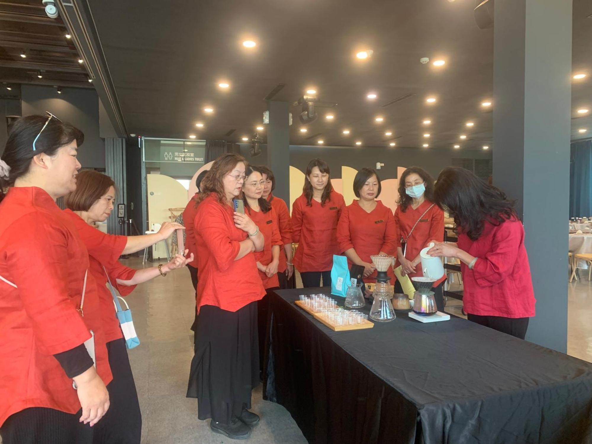 Qun Feng Hotel Fenchihu Zewnętrze zdjęcie
